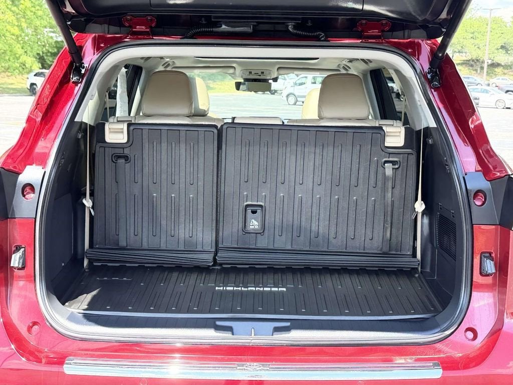 2024 Toyota Highlander Platinum