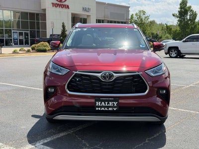 2024 Toyota Highlander Platinum