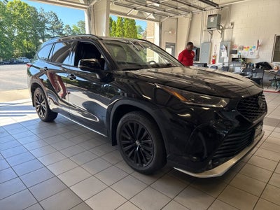 2023 Toyota Highlander XSE