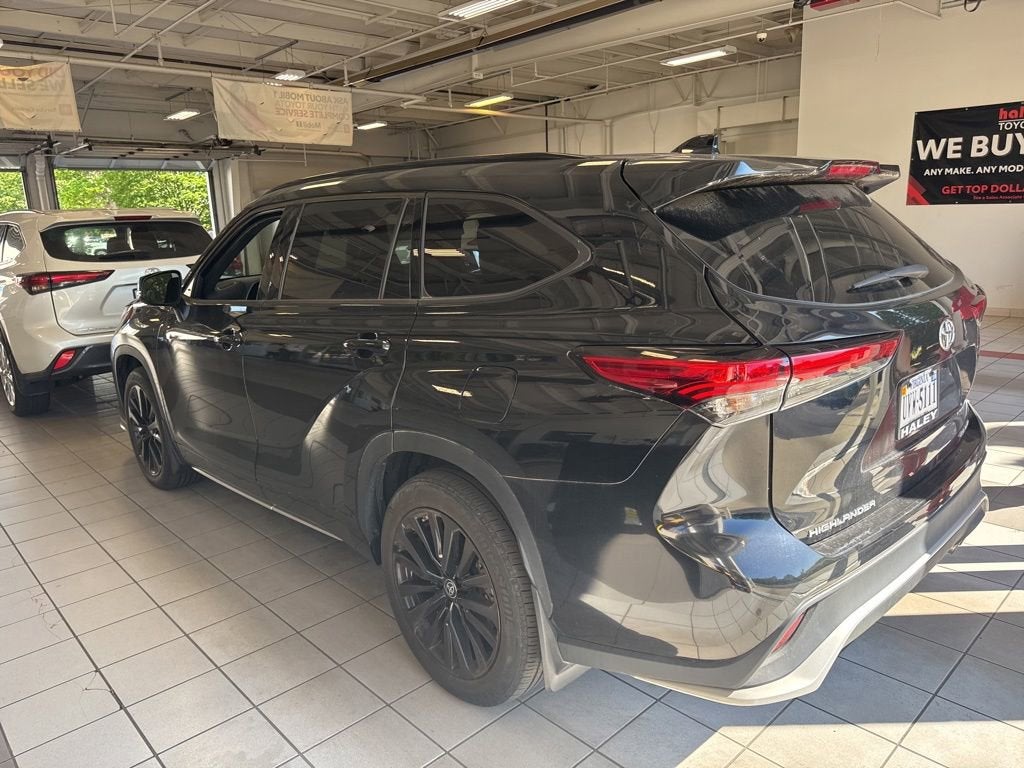 2023 Toyota Highlander XSE