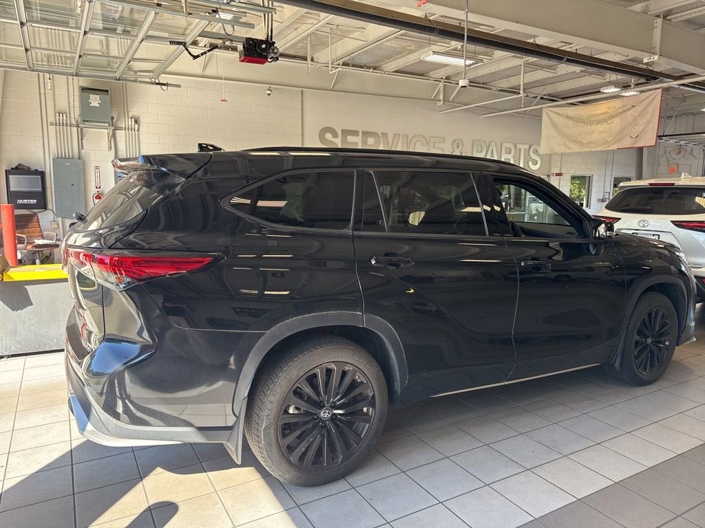 2023 Toyota Highlander XSE