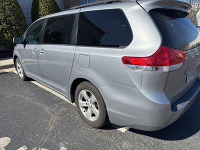 2012 Toyota Sienna LE