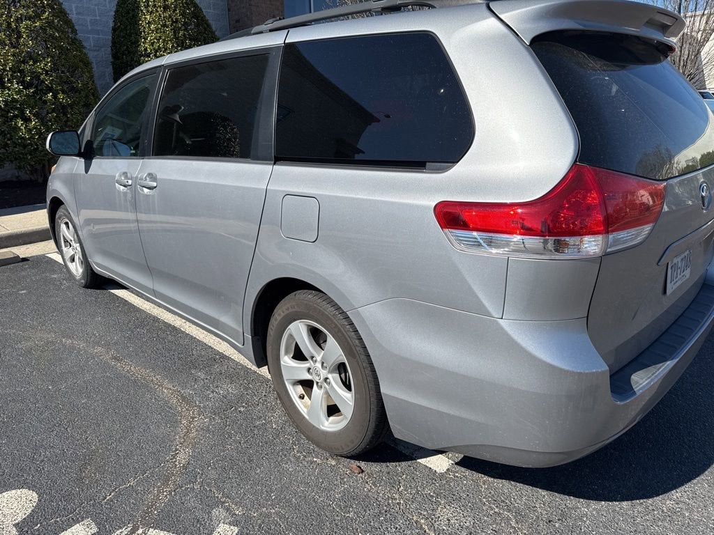 2012 Toyota Sienna LE