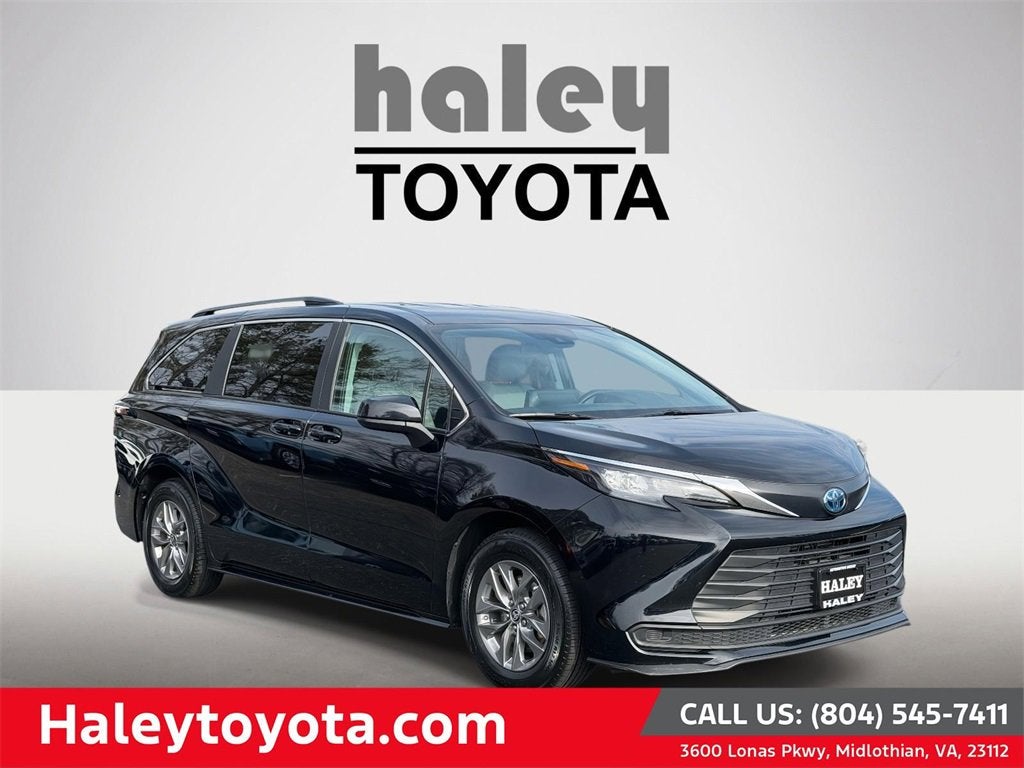 2024 Toyota Sienna LE