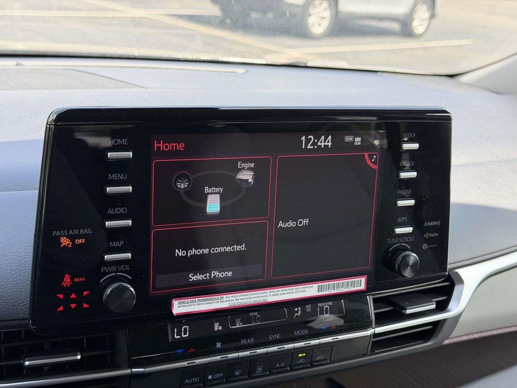 2024 Toyota Sienna LE