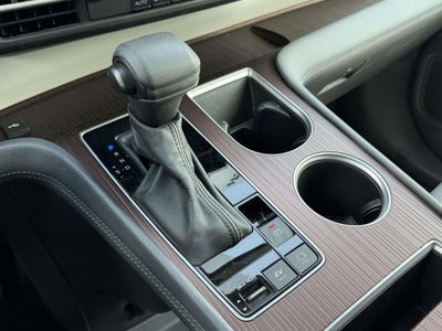 2024 Toyota Sienna LE