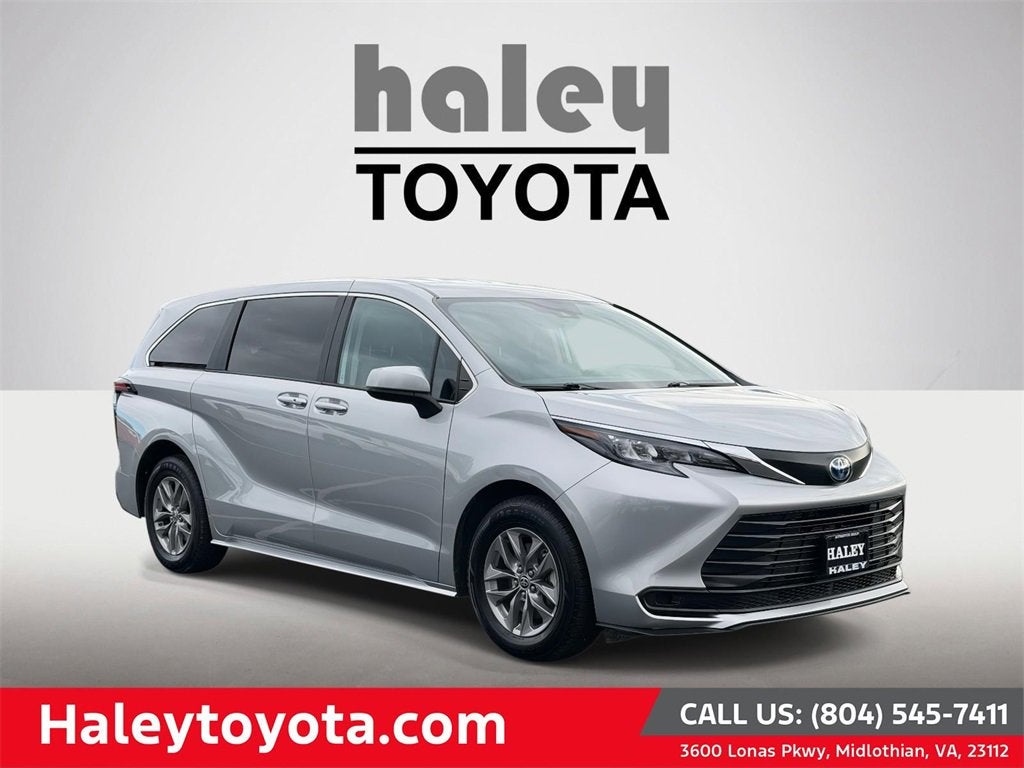 2024 Toyota Sienna LE