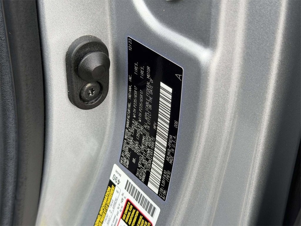 2024 Toyota Sienna LE