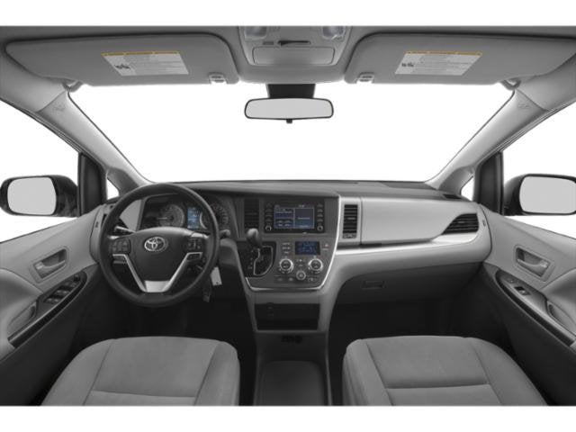 2018 Toyota Sienna LE