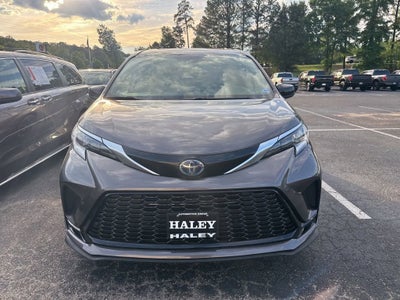 2022 Toyota Sienna XSE