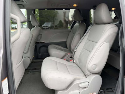 2015 Toyota Sienna XLE