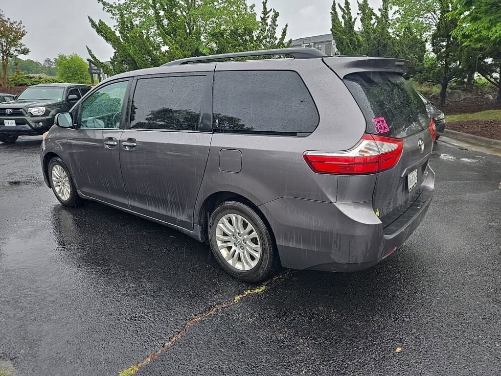 2015 Toyota Sienna XLE