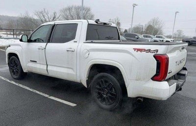 2022 Toyota Tundra SR5