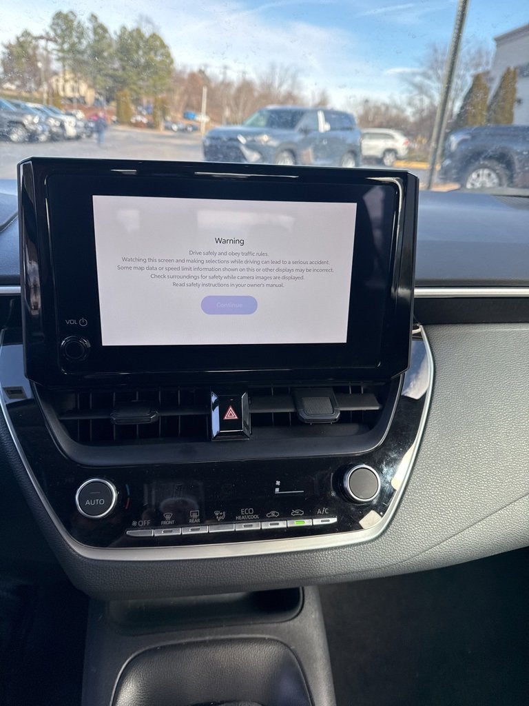 2025 Toyota Corolla LE