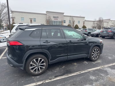 2022 Toyota Corolla Cross XLE