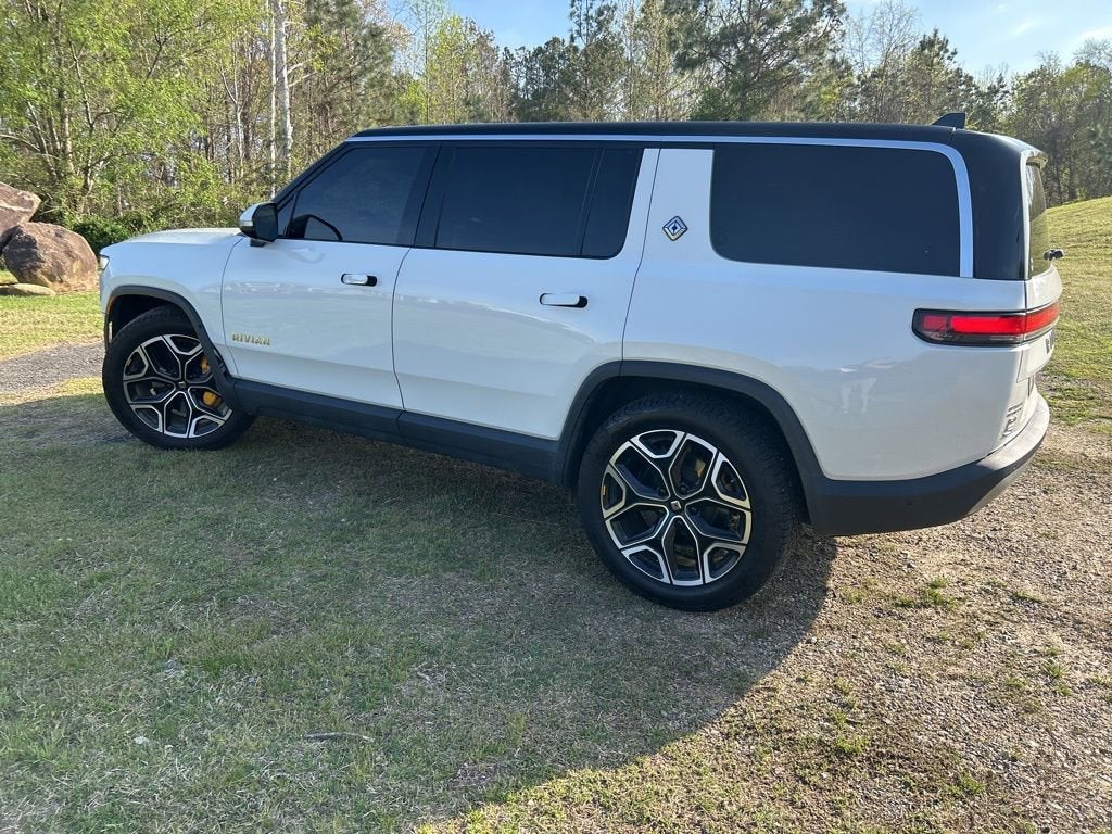 2022 Rivian R1S Launch Edition