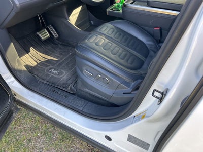 2022 Rivian R1S Launch Edition