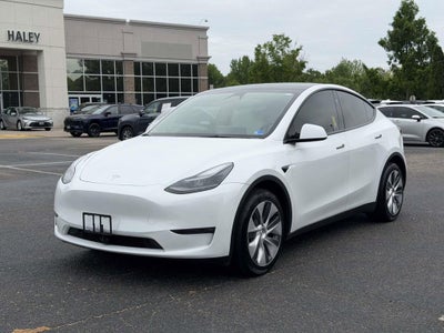 2024 Tesla Model Y Long Range