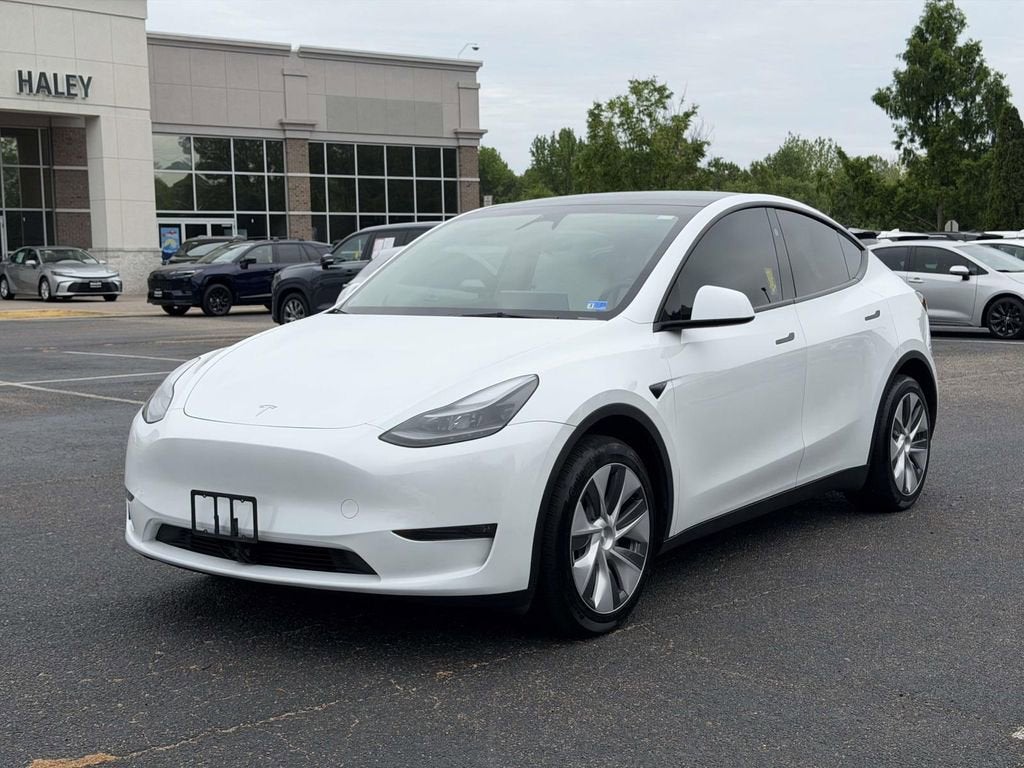 2024 Tesla Model Y Long Range