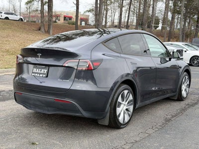 2024 Tesla Model Y Long Range