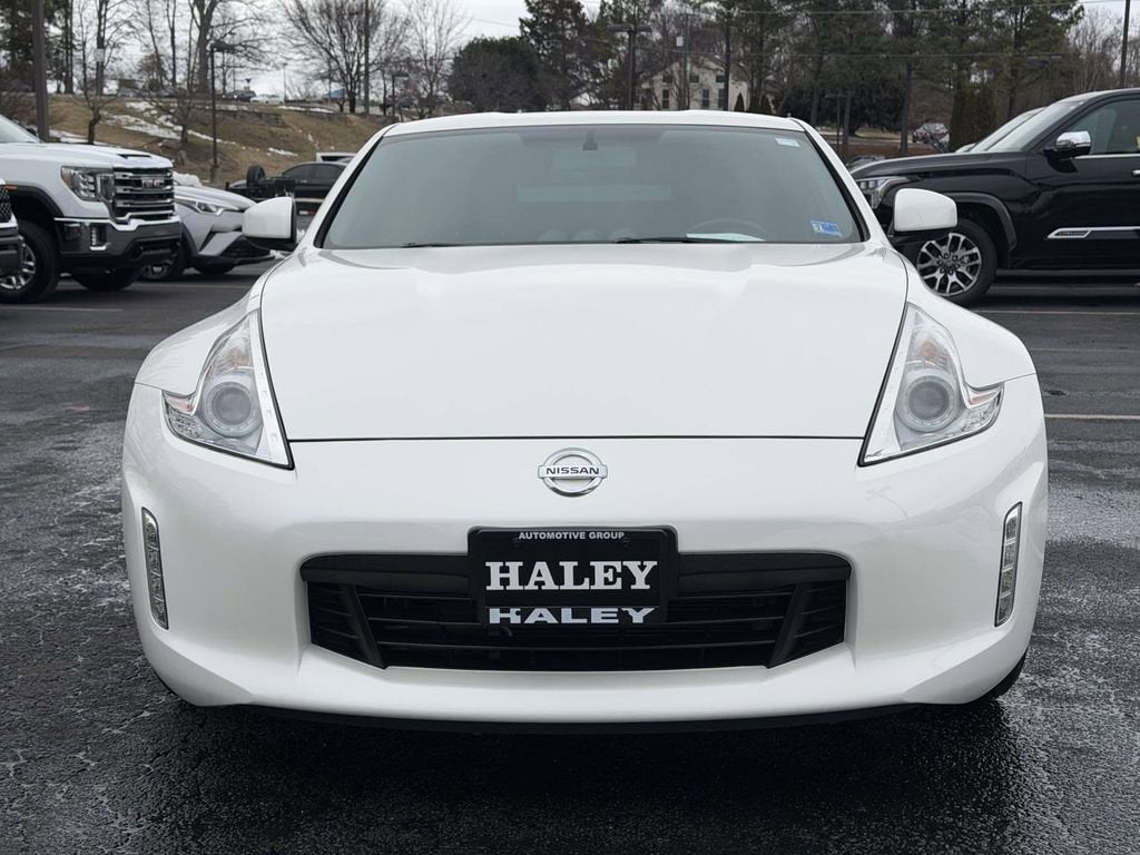 2014 Nissan 370Z Base