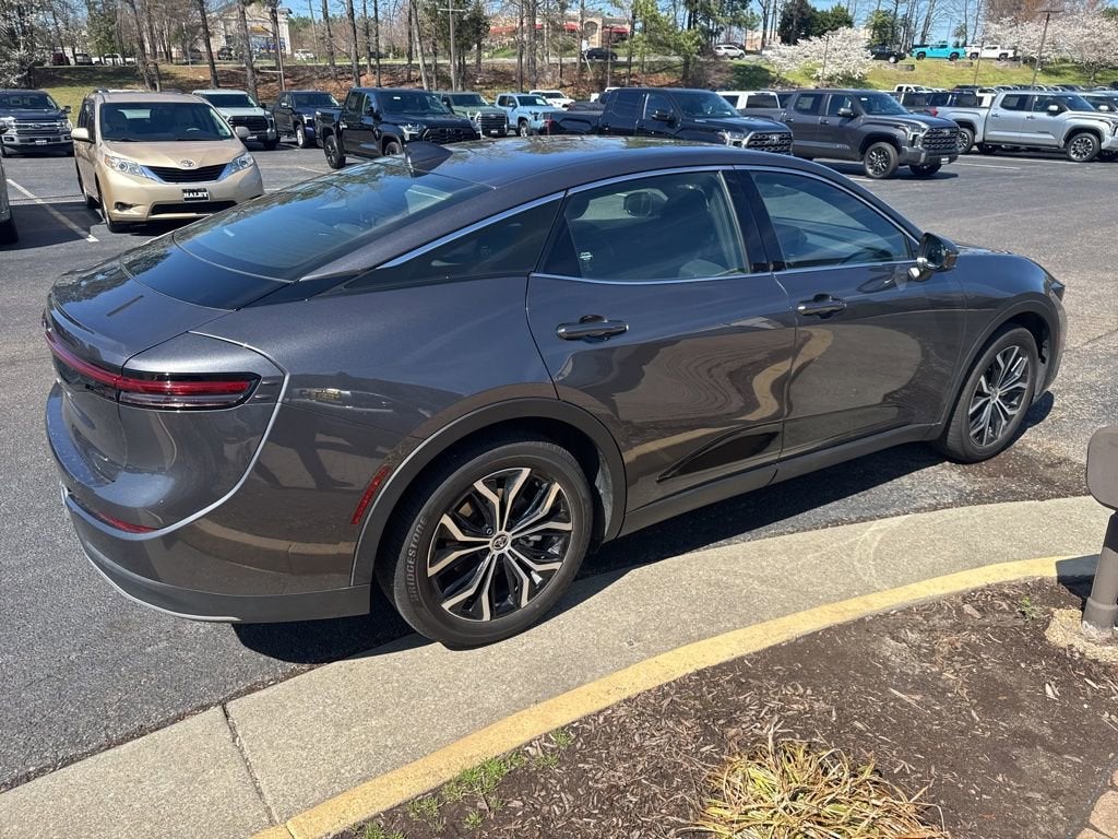 2024 Toyota Crown XLE