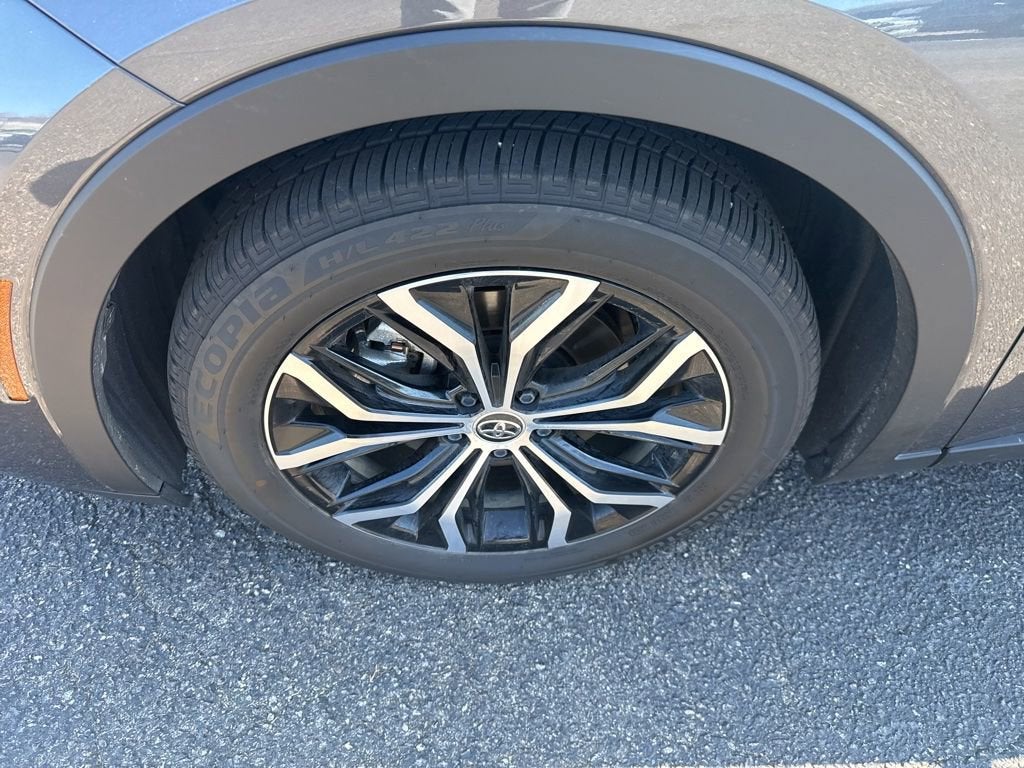 2024 Toyota Crown XLE