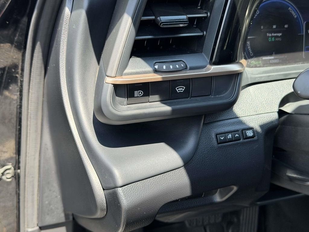 2024 Toyota Crown XLE
