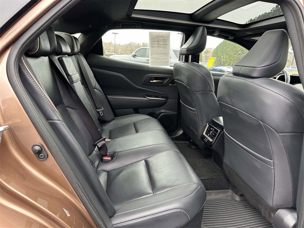 2025 Toyota Crown Platinum