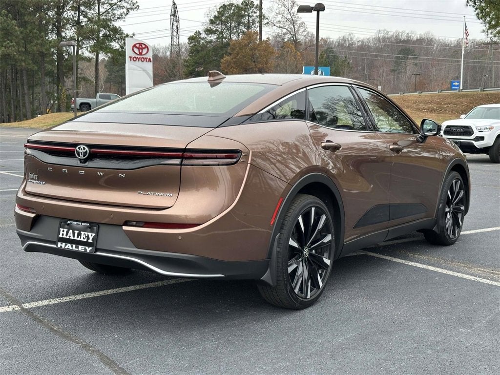 2025 Toyota Crown Platinum