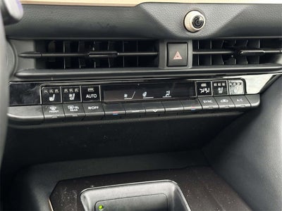 2025 Toyota Crown Platinum