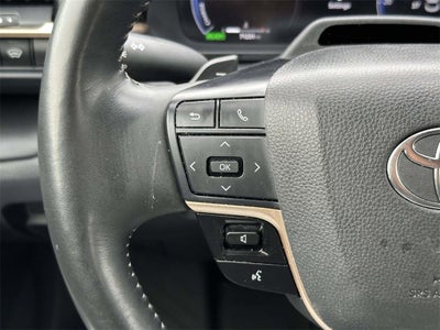 2025 Toyota Crown Platinum