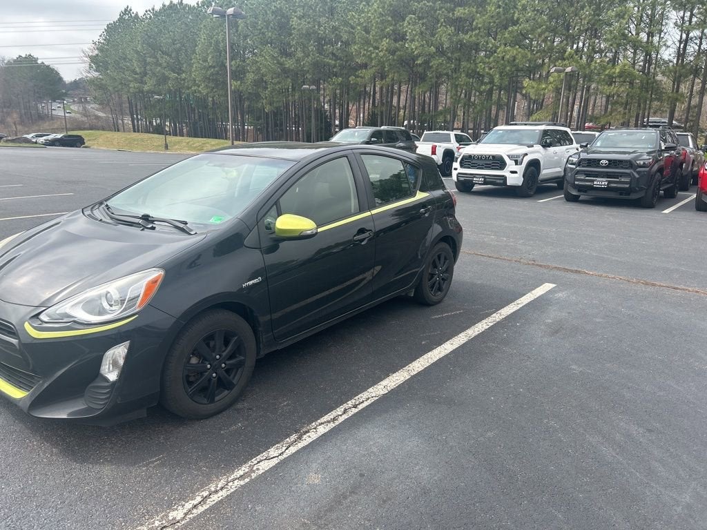 2016 Toyota Prius c Persona Series