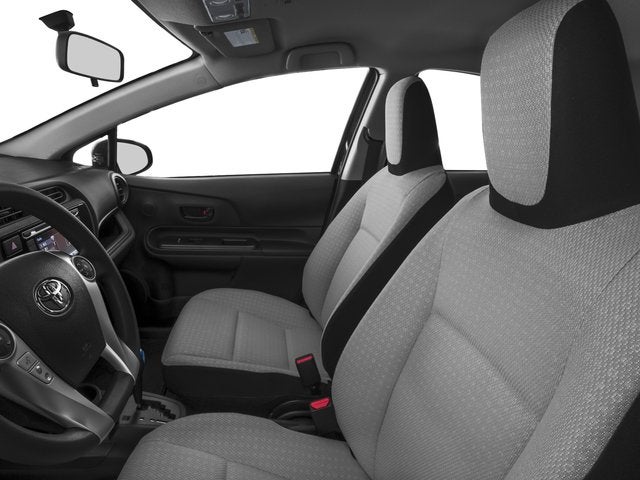 2016 Toyota Prius c Persona Series