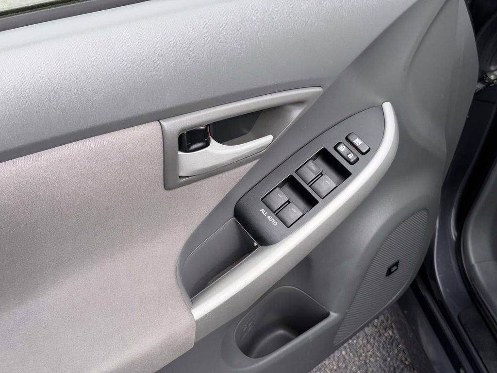 2011 Toyota Prius Two