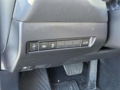 2023 Toyota Venza LE