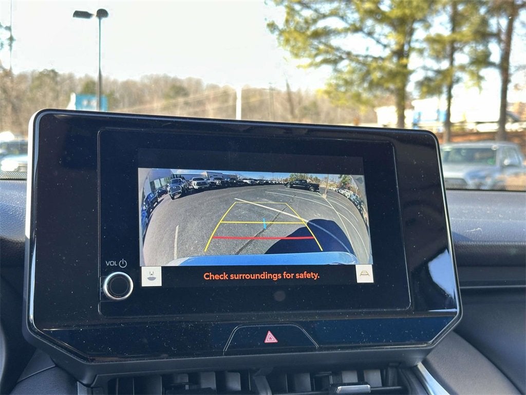 2023 Toyota Venza LE