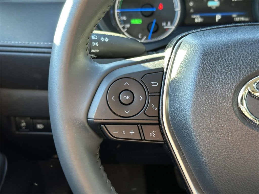 2023 Toyota Venza LE