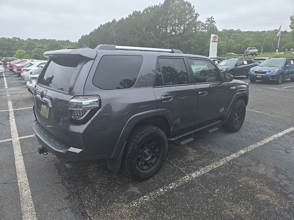 2022 Toyota 4Runner SR5