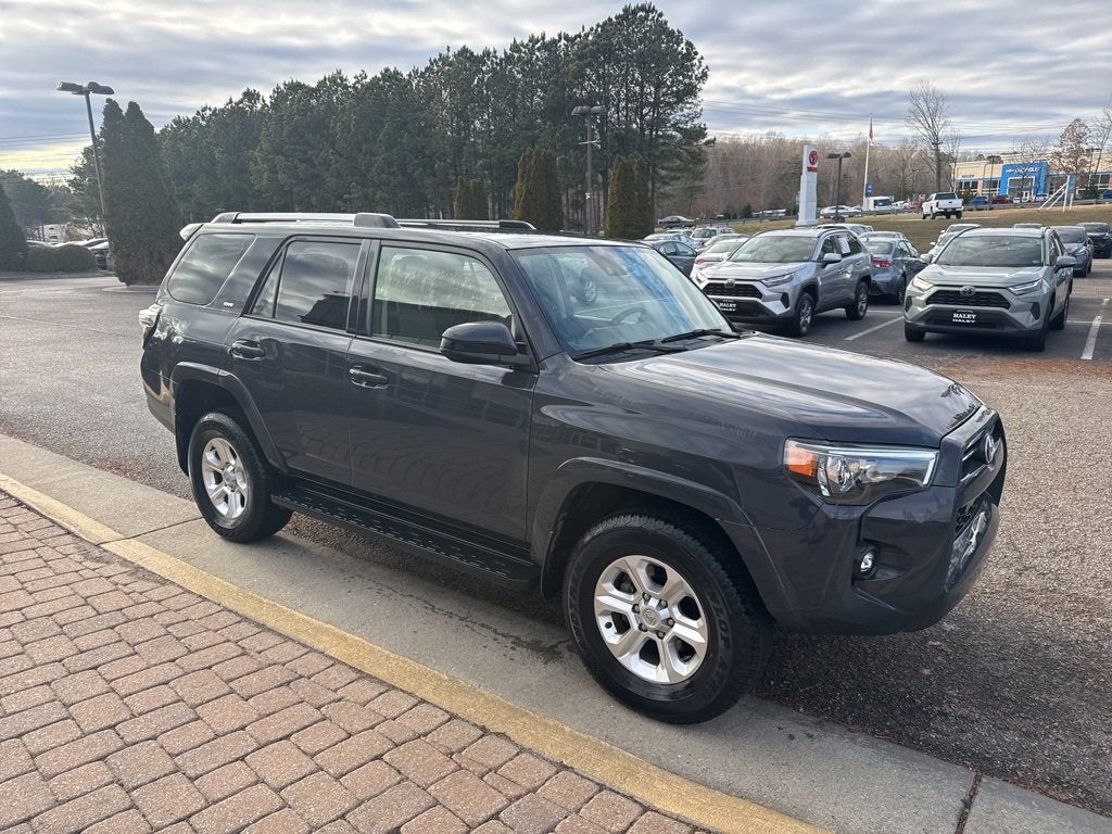 2024 Toyota 4Runner SR5
