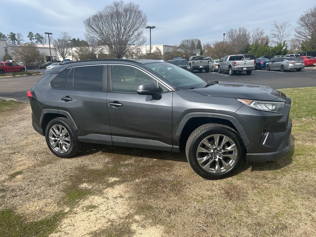 2019 Toyota RAV4 XLE Premium
