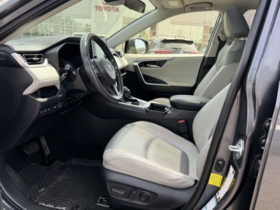 2019 Toyota RAV4 XLE Premium
