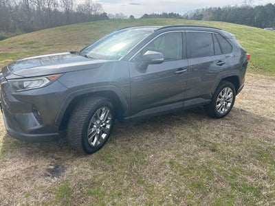 2019 Toyota RAV4 XLE Premium