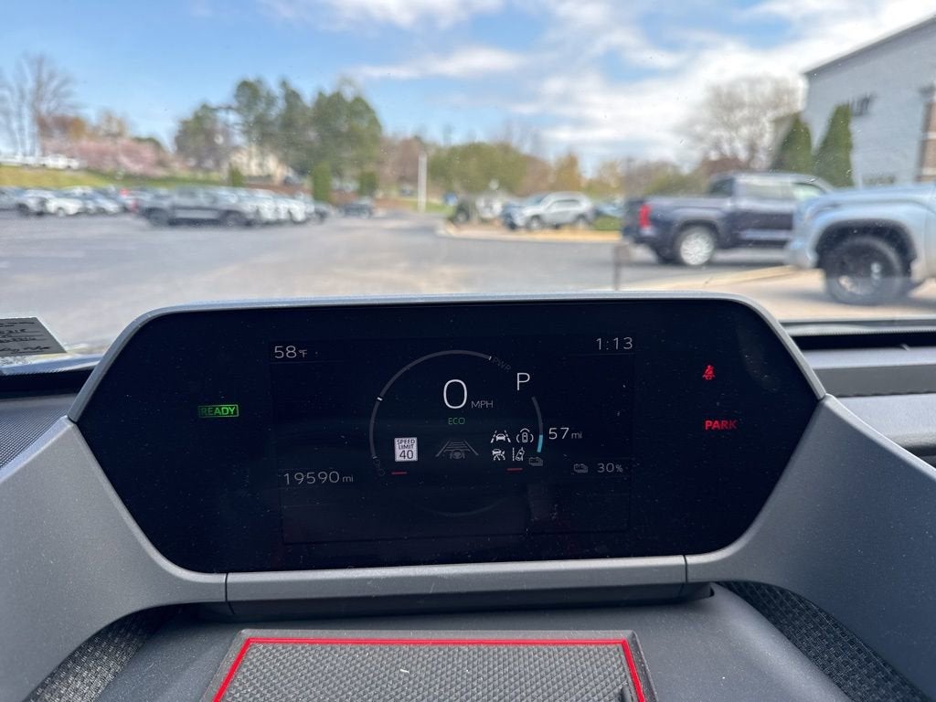 2025 Toyota bZ4X XLE