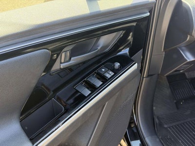 2025 Toyota bZ4X XLE