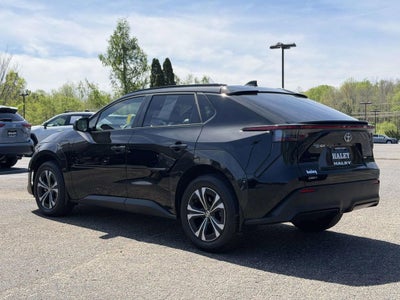 2025 Toyota bZ4X XLE