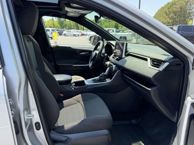 2025 Toyota RAV4 Plug-In Hybrid SE