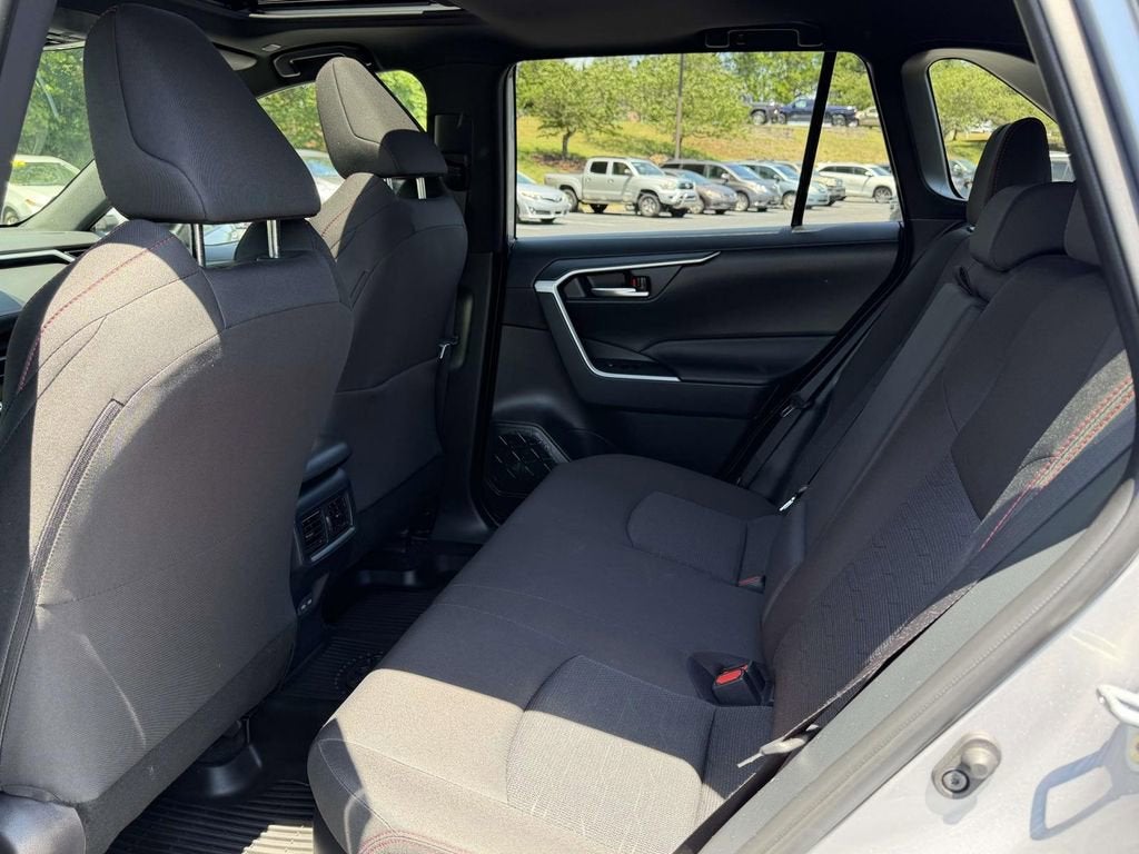 2025 Toyota RAV4 Plug-In Hybrid SE