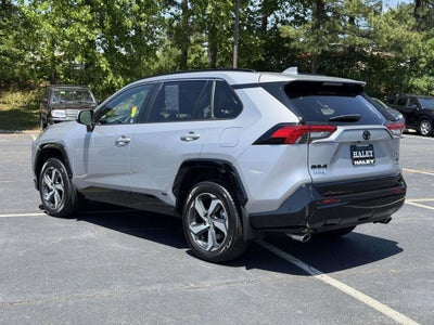 2025 Toyota RAV4 Plug-In Hybrid SE