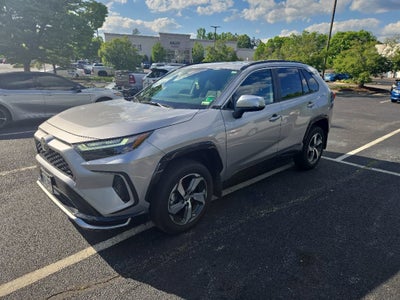 2025 Toyota RAV4 Plug-In Hybrid SE
